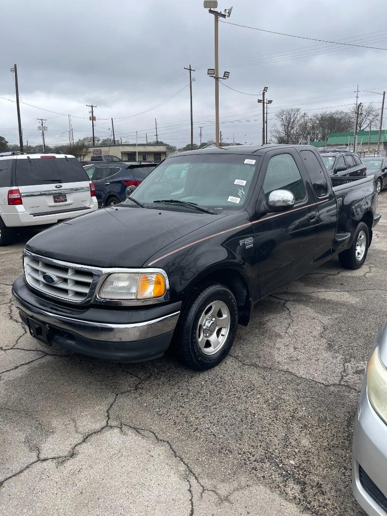 1999 Ford F-150 XLT's photo